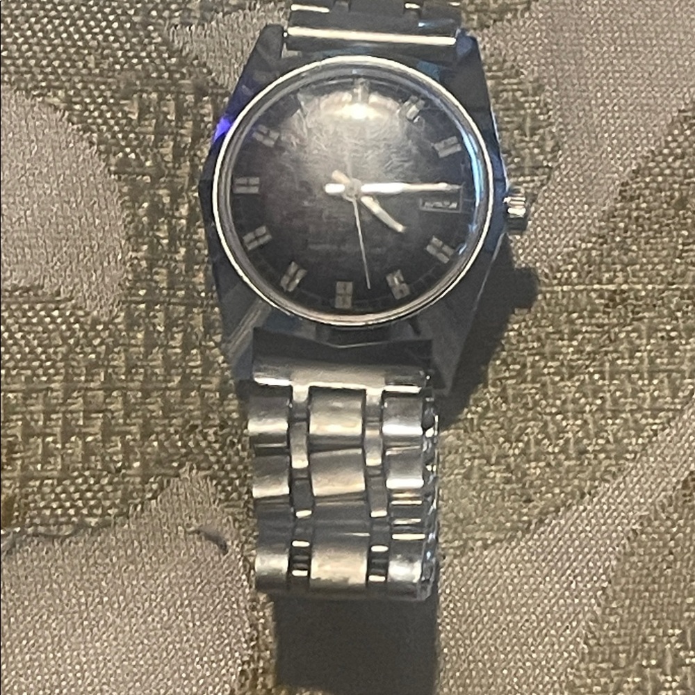 1970’s blue tiger stripe watch automatic Silver Analog Wristwatch , Black Dial